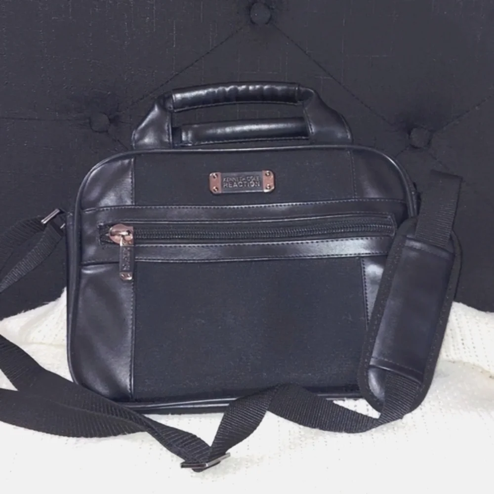 Vintage Kenneth Cole Reaction Black R-Tech Case Tablet iPad